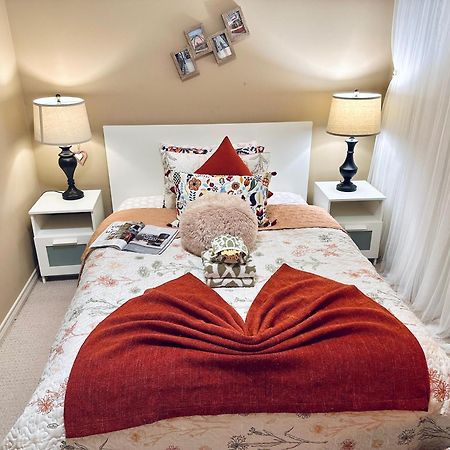 Scorpio House Langley Room B Екстериор снимка