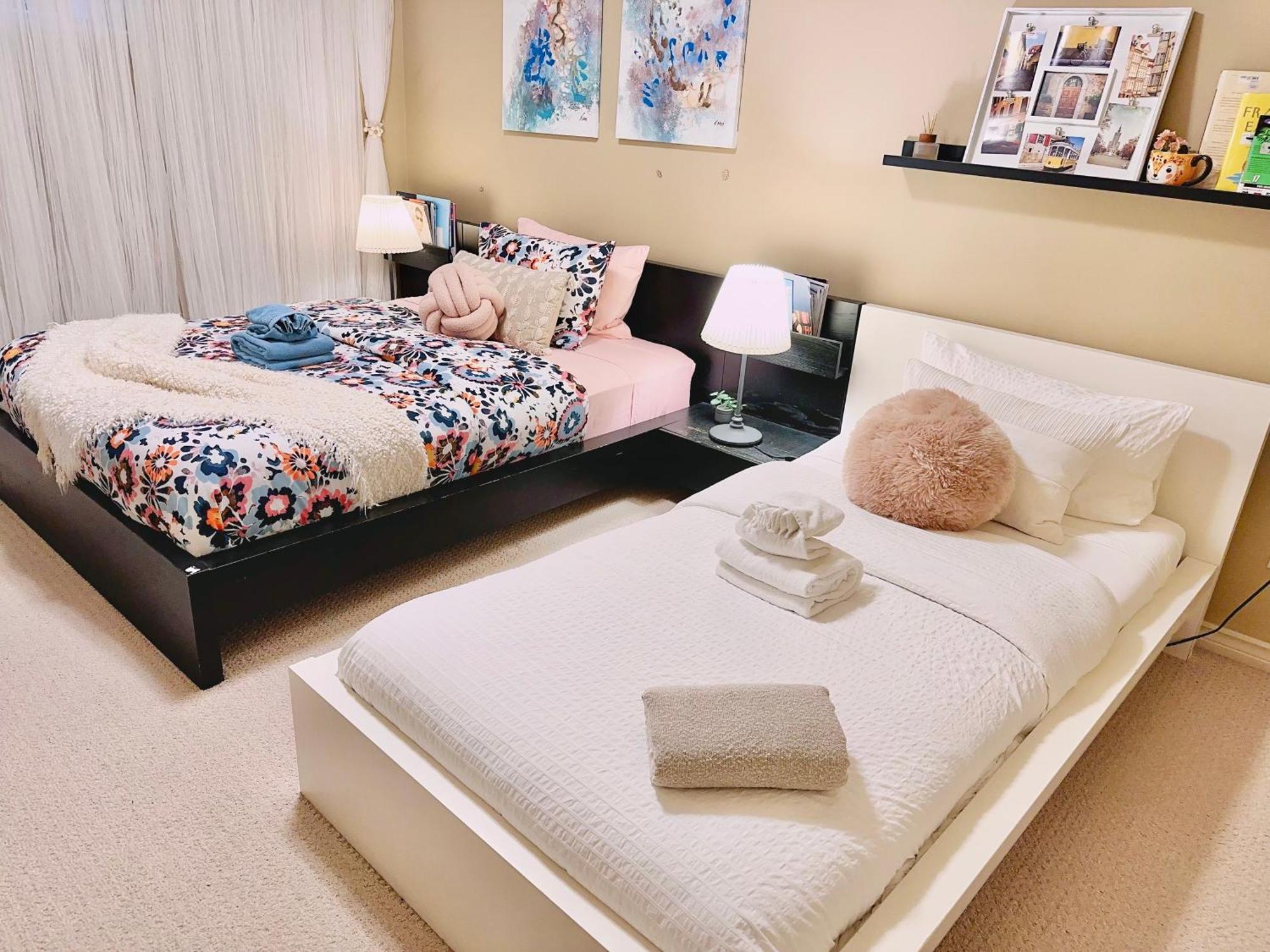 Scorpio House Langley Room B Екстериор снимка